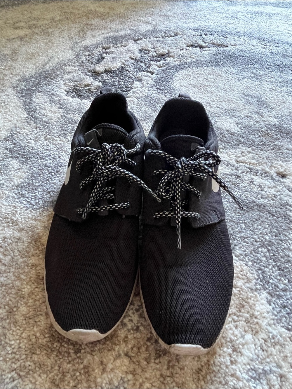 Women’s nike roshe shoes